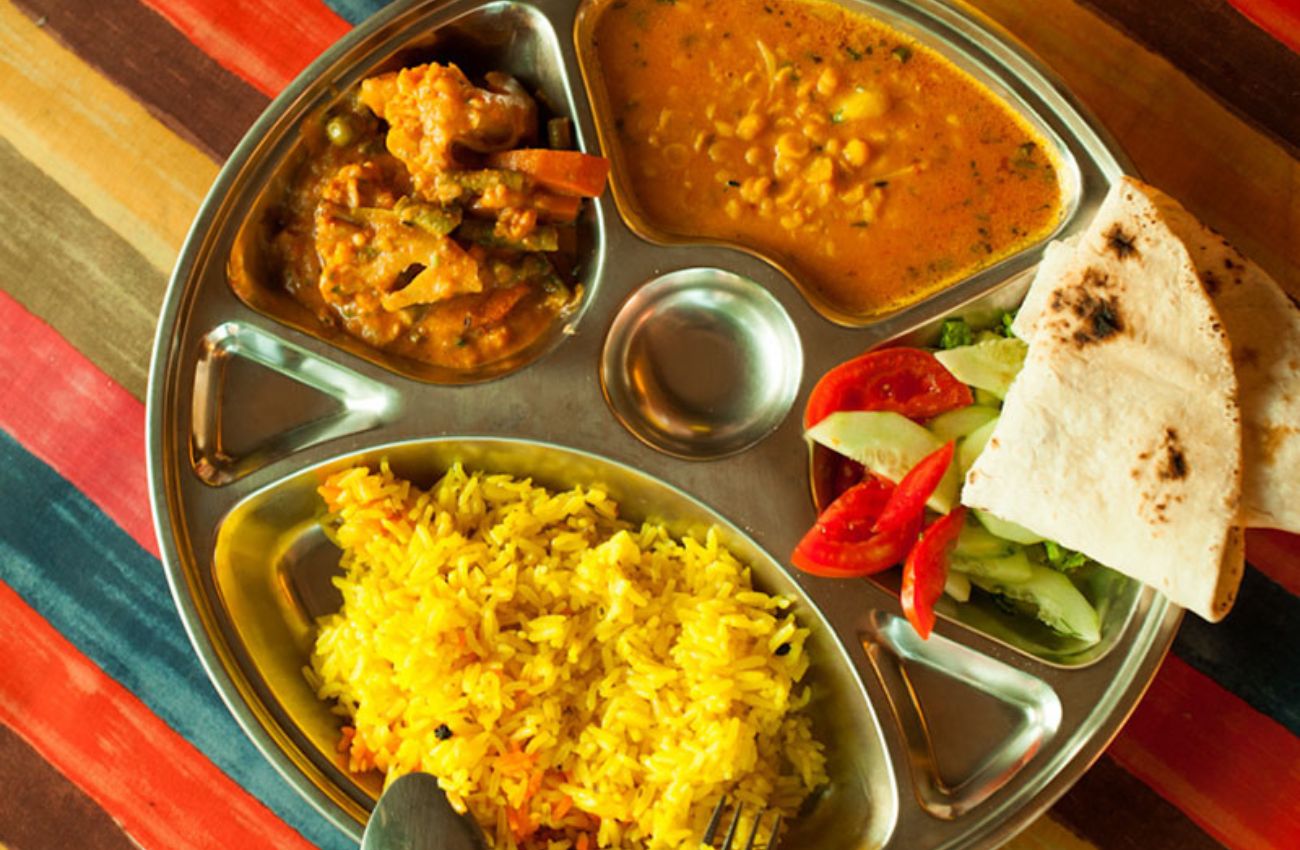 Wholesome sattvic meals supporting Kundalini energy balance at retreat