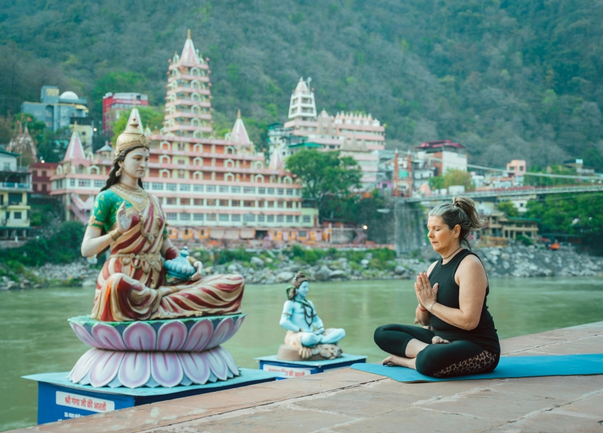 Cultural immersion at sacred sites in Rishikesh yoga retreat