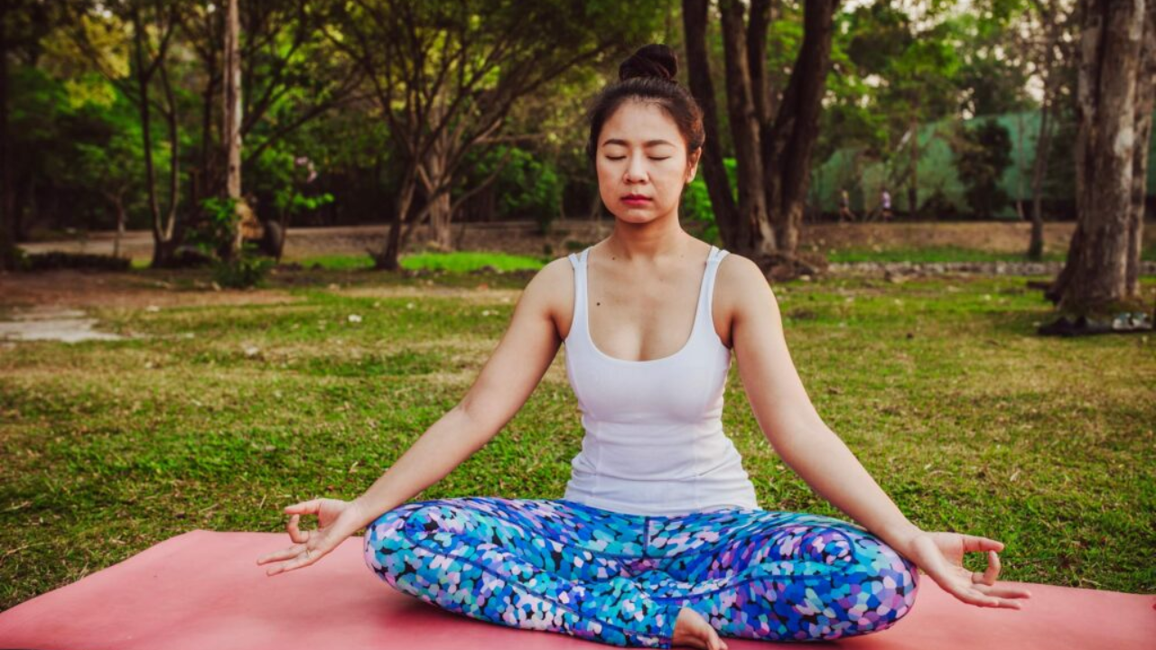 Bhastrika bellows breath pranayama for deep body detox